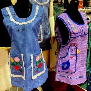 Nice Apron for kitchen. Handmade from Mexico. 90%Cotton matirial.